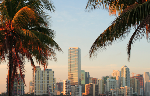 Visual Content Strategies for Businesses in Miami